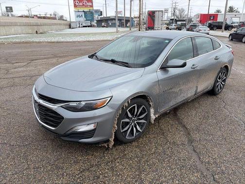 2023 Chevrolet Malibu FWD RS