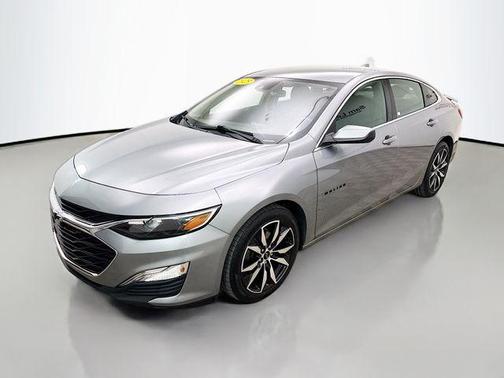 2023 Chevrolet Malibu FWD RS