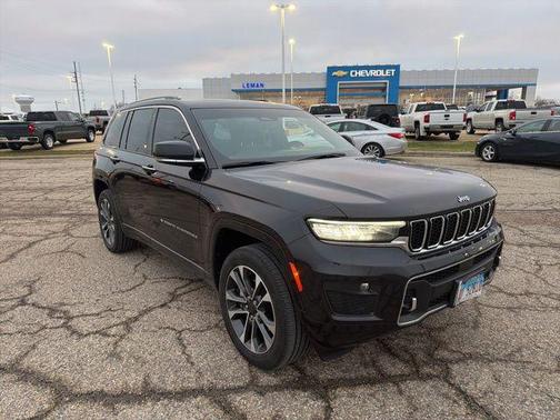 2022 Jeep Grand Cherokee Overland