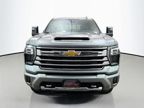 Sterling Gray Metallic 2026 Chevrolet Silverado 2500 High Country