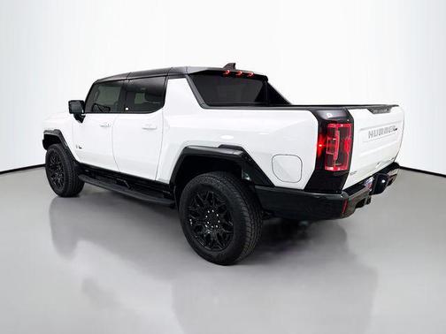 Interstellar White 2025 GMC HUMMER EV Pickup 2X