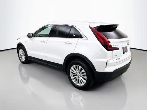 2024 Cadillac XT4 Luxury
