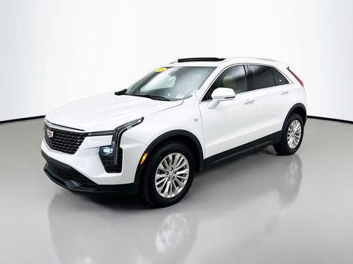 2024 Cadillac XT4 Luxury