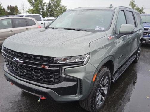 2023 Chevrolet Suburban 4WD Z71