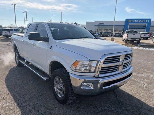 2017 RAM 2500 Big Horn Crew Cab 4x4 6'4' Box