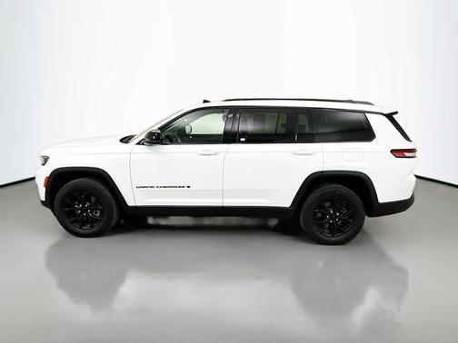 Bright White Clearcoat 2024 Jeep Grand Cherokee L Altitude
