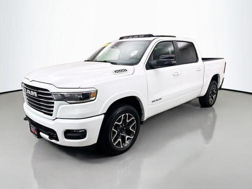 Bright White Clearcoat 2026 RAM 1500 Laramie