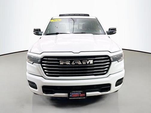 Bright White Clearcoat 2026 RAM 1500 Laramie
