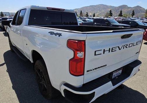 Summit White 2026 Chevrolet Silverado 1500 RST