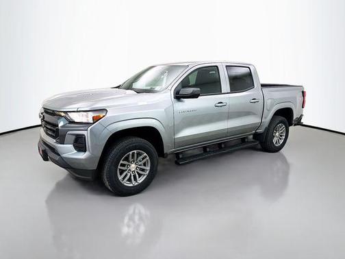 Sterling Gray Metallic 2026 Chevrolet Colorado LT