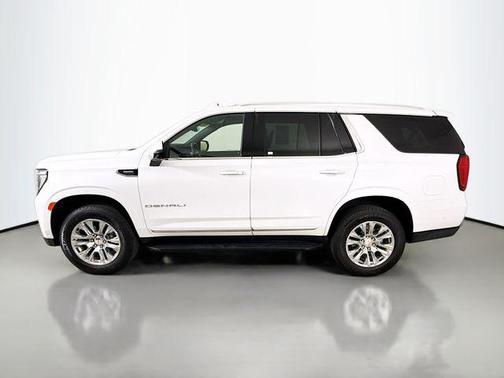 White Frost Tricoat 2024 GMC Yukon Denali
