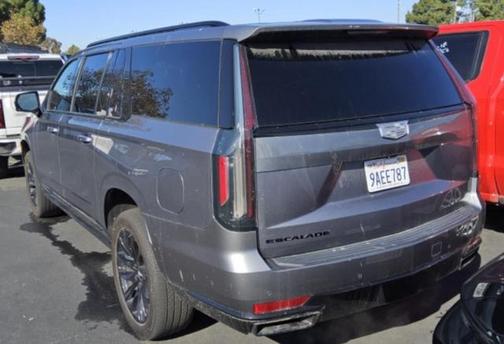 2022 Cadillac Escalade ESV Sport