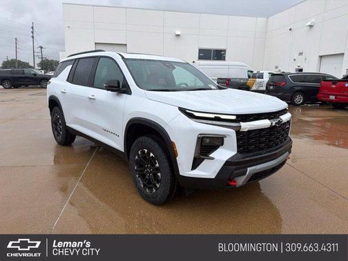 Polar White Tricoat 2027 Chevrolet Traverse AWD Z71