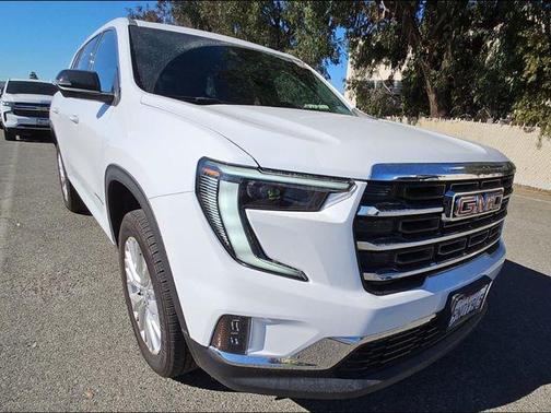 2024 GMC Acadia FWD Elevation