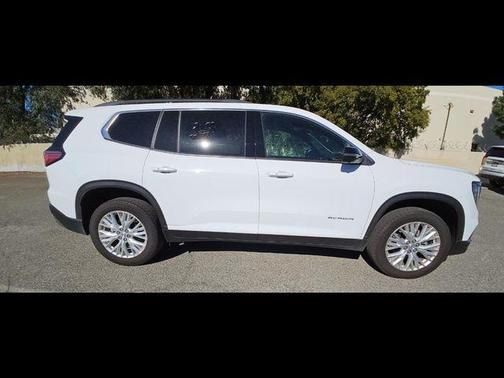 2024 GMC Acadia FWD Elevation