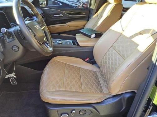 2022 Cadillac Escalade Sport