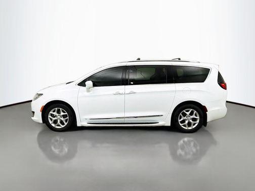 2019 Chrysler Pacifica Touring-L Plus