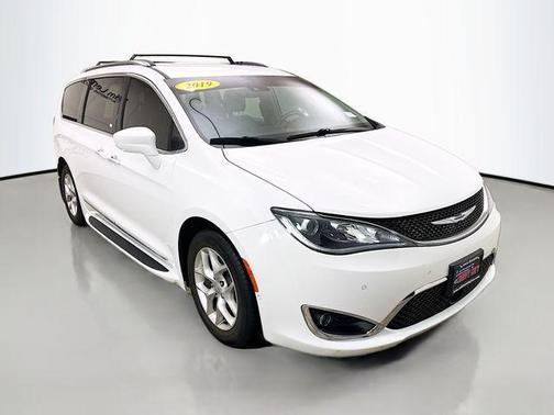 2019 Chrysler Pacifica Touring-L Plus