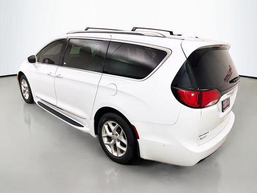 2019 Chrysler Pacifica Touring-L Plus