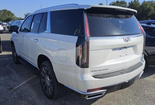 2024 Cadillac Escalade Luxury