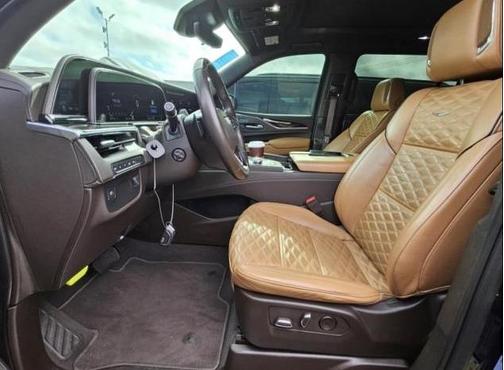2022 Cadillac Escalade ESV Premium Luxury