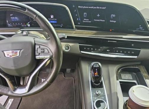 2022 Cadillac Escalade ESV Premium Luxury