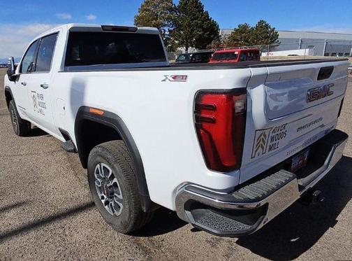 2025 GMC Sierra 2500 SLT
