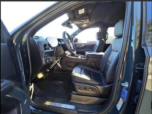 2025 Chevrolet Suburban 4WD Z71