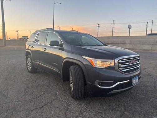 2019 GMC Acadia SLE-2