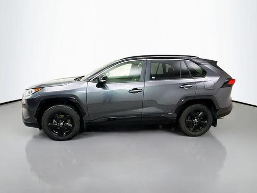 2020 Toyota RAV4 Hybrid SE