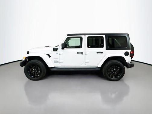 2022 Jeep Wrangler Unlimited 4xe Sahara