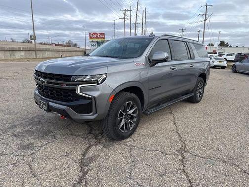 2021 Chevrolet Suburban 4WD Z71
