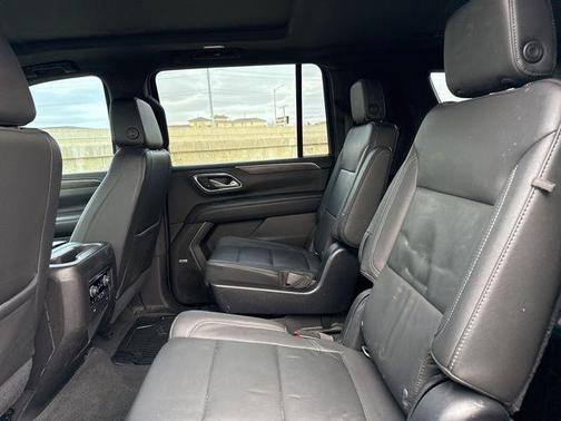 2021 Chevrolet Suburban 4WD Z71