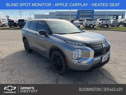 2022 Mitsubishi Outlander SE