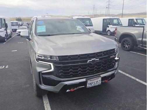 Sterling Gray Metallic 2024 Chevrolet Suburban 4WD Z71