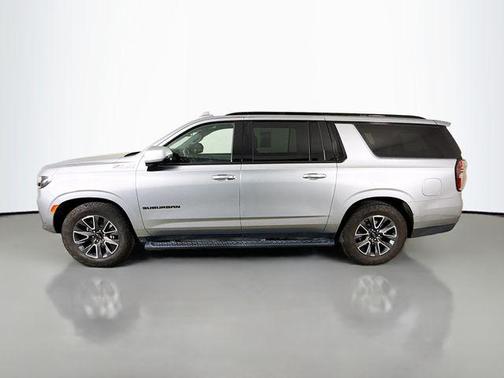 Sterling Gray Metallic 2024 Chevrolet Suburban 4WD Z71