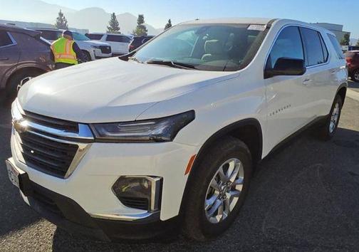 2023 Chevrolet Traverse LS