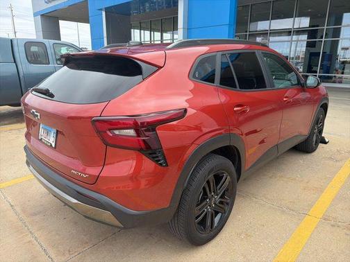 Cayenne Orange Metallic 2024 Chevrolet Trax FWD ACTIV