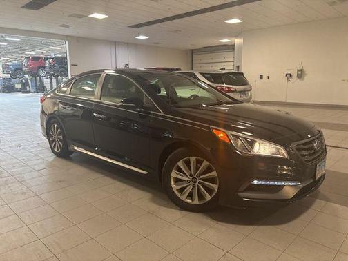 2017 Hyundai SONATA Sport