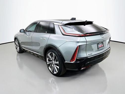 2024 Cadillac LYRIQ Luxury w/1SE