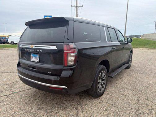 Black 2021 Chevrolet Suburban LT