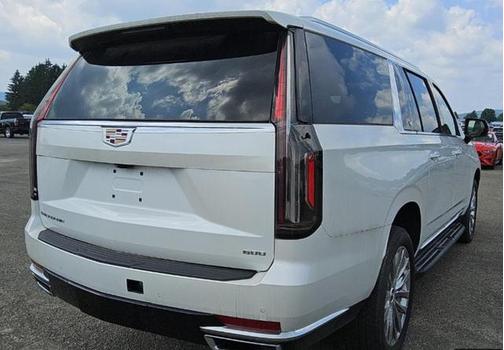 2022 Cadillac Escalade ESV Premium Luxury