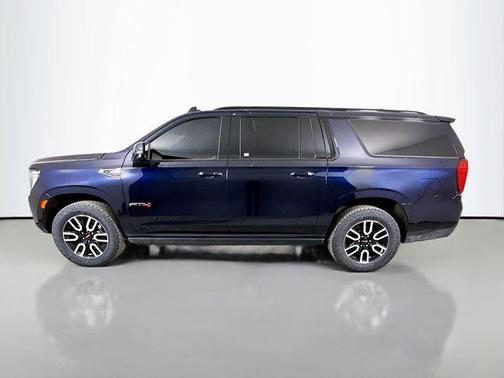 2021 GMC Yukon XL 4WD AT4