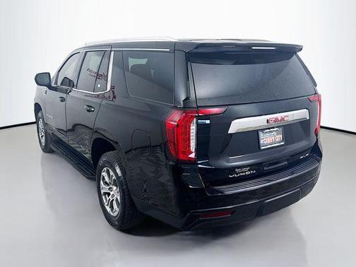 2022 GMC Yukon SLE