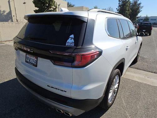 White Frost Tricoat 2024 GMC Acadia FWD Elevation