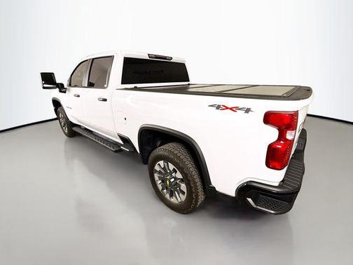 2024 Chevrolet Silverado 2500 Custom