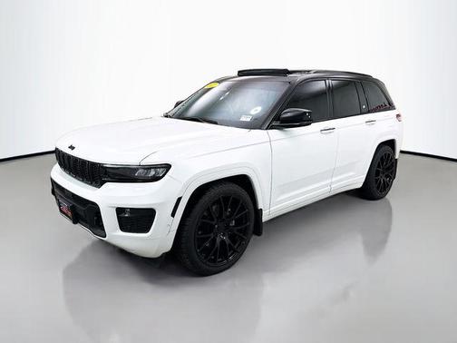 2022 Jeep Grand Cherokee Overland