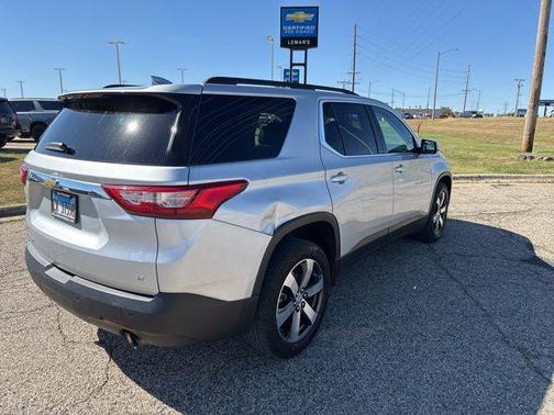 2020 Chevrolet Traverse LT Leather