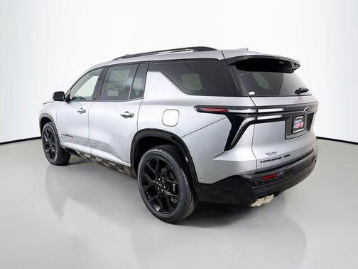 Sterling Gray Metallic 2026 Chevrolet Traverse RS