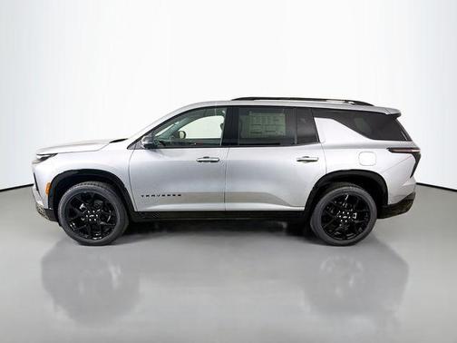 Sterling Gray Metallic 2026 Chevrolet Traverse RS